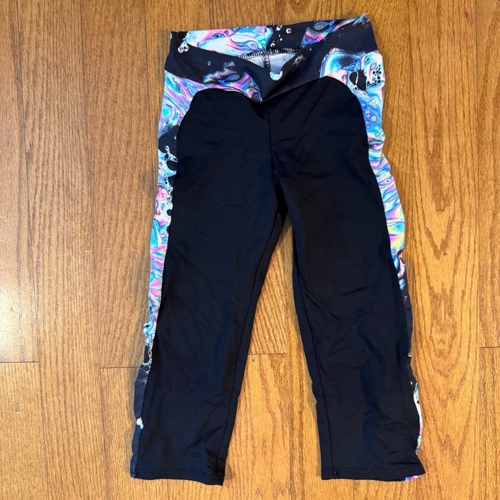 Motionwear Black and Multicolor Leggings Girls Size M